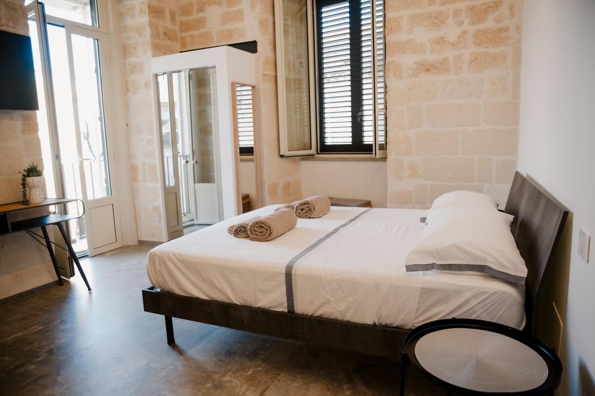 Petrina Home - Suite Rooms Barletta Ngoại thất bức ảnh