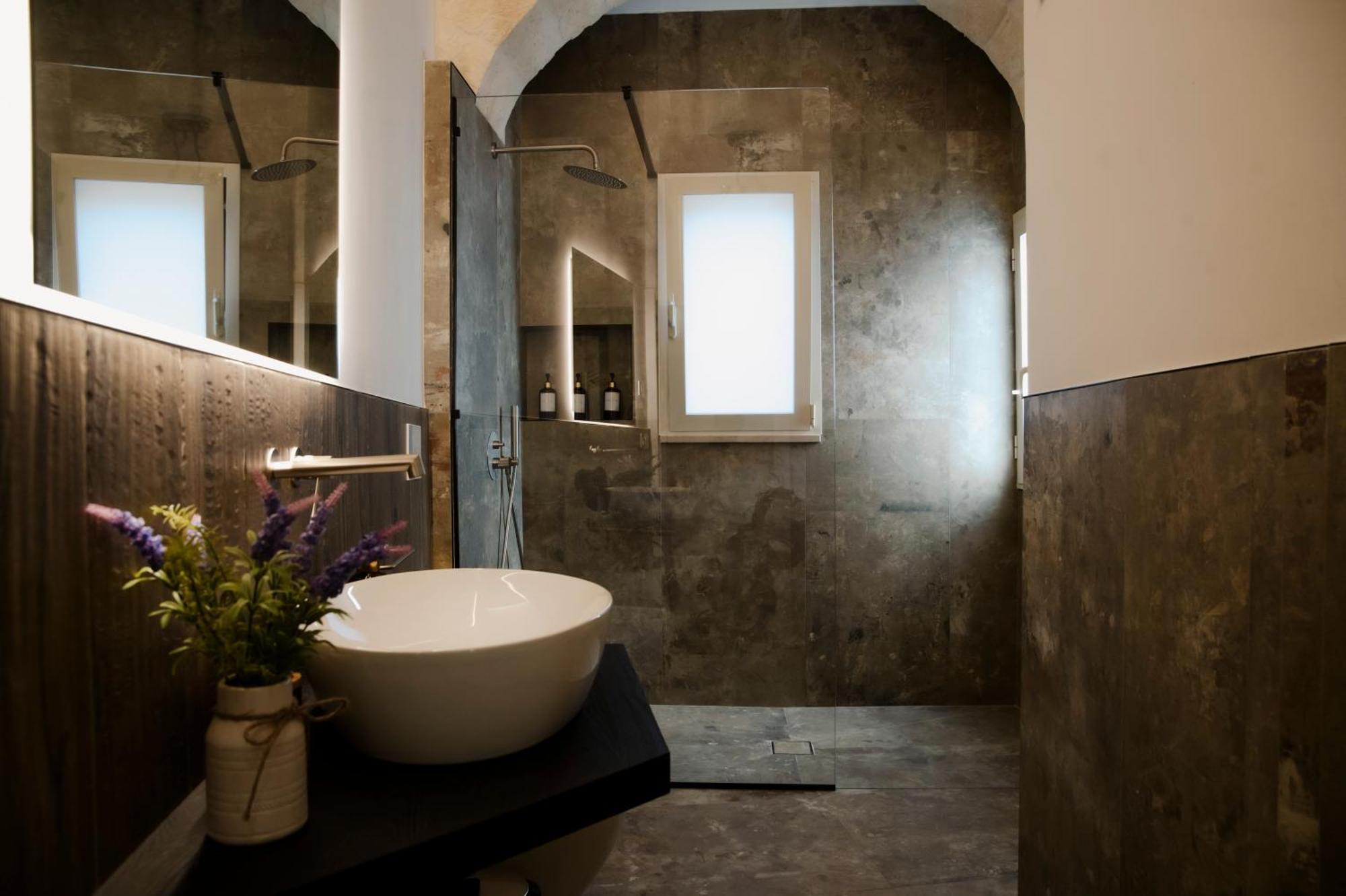 Petrina Home - Suite Rooms Barletta Ngoại thất bức ảnh