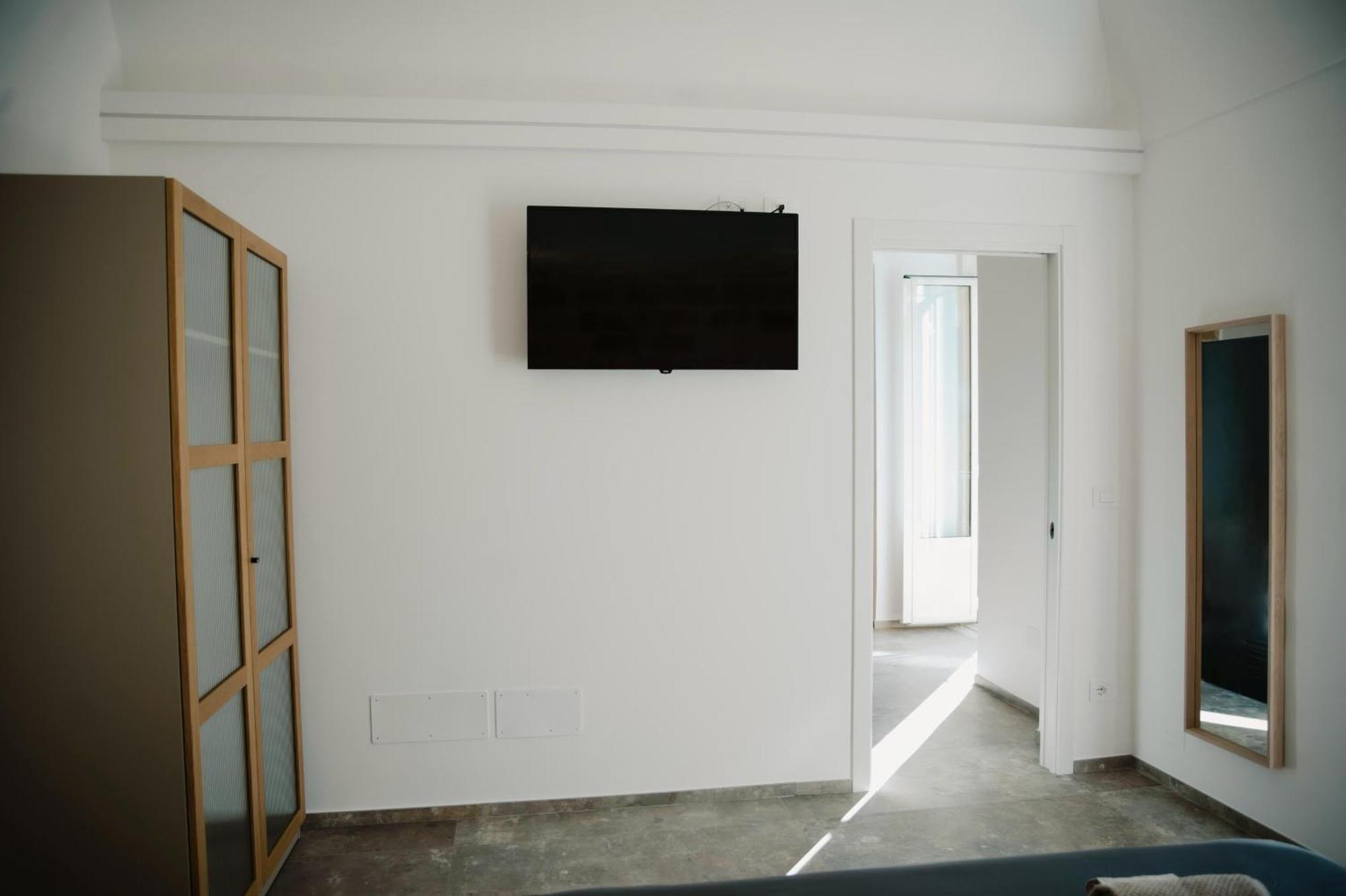 Petrina Home - Suite Rooms Barletta Ngoại thất bức ảnh